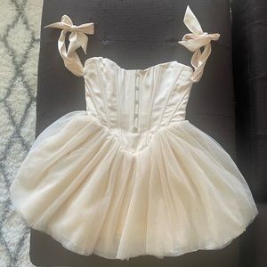 Oh Polly Off-Shoulder Tulle Skirt Mini Dress